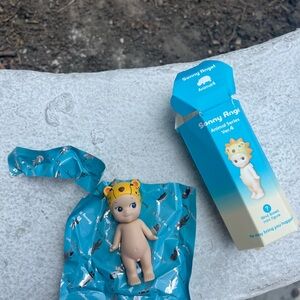 Series 4 cheetah Authentic